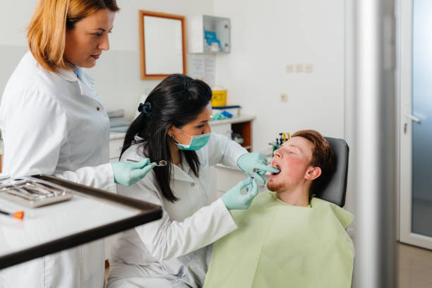 Best Emergency Tooth Extraction in Teague, TX